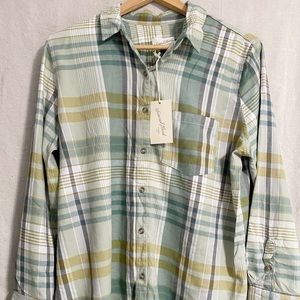 Universal thread long sleeve women’s flannel